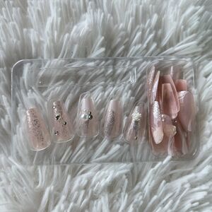 Bridal Glitter Floral Press-On Nail Set